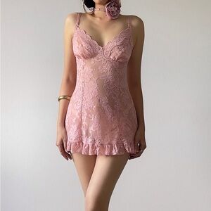 Victoria’s Secret women’s Elegant Pink Lace sexy Chemise size S